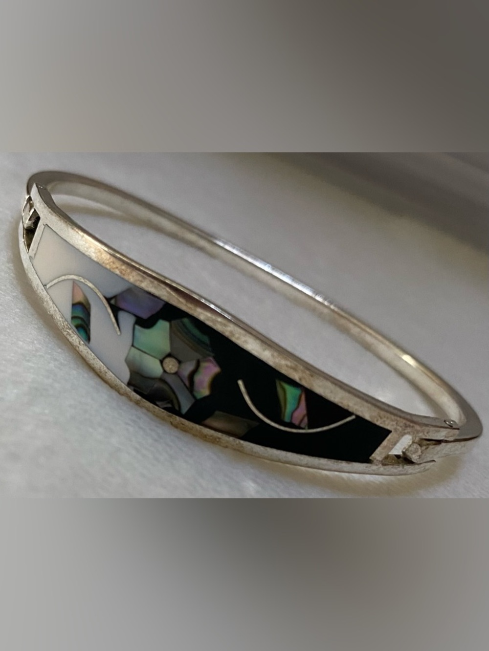 Inlay Mother of Pearl and Black Bangle Bracelet